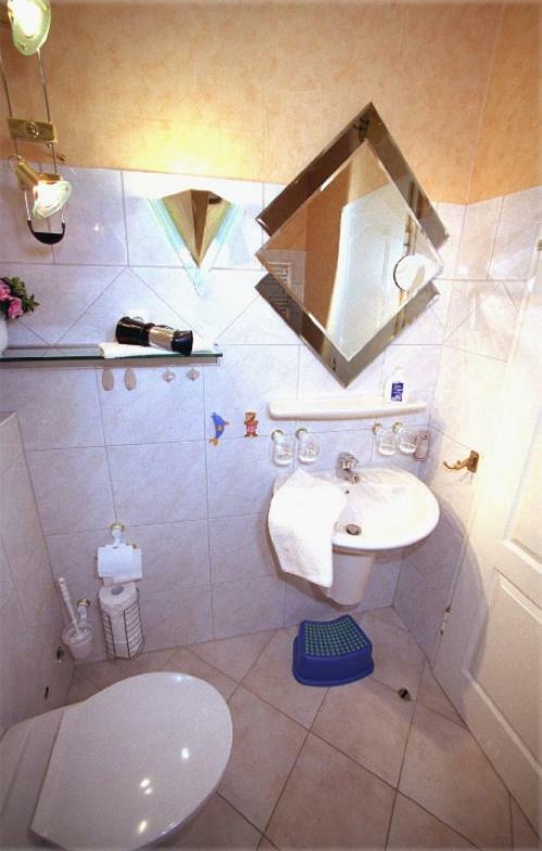 Landjaegerhaus Am Suedstrand - Wohnung 1 + 3 Вик-ауф-Фёр Экстерьер фото